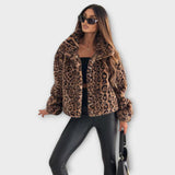 Leonor – Elegantne leopardimustriga jakk