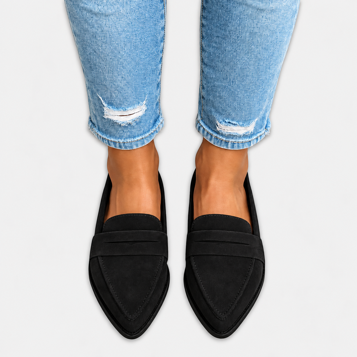 Zusjes – Elegantne nahklofer