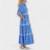 Sophia – Elegantne midi kleit kettidega