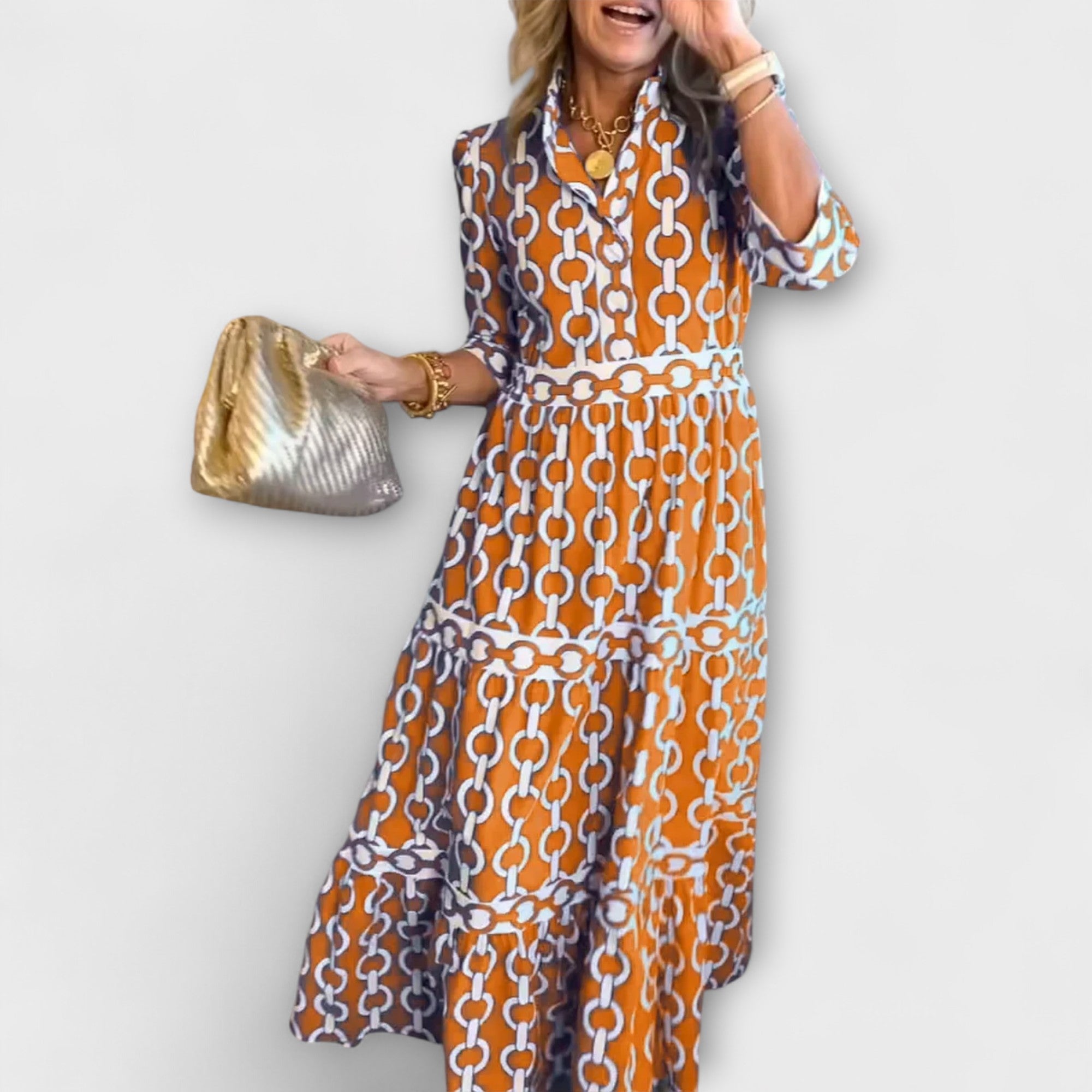 Sophia – Elegantne midi kleit kettidega