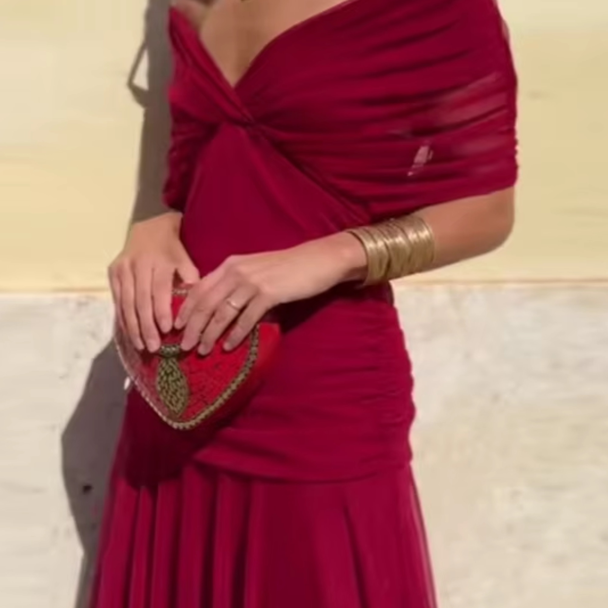 Louise – Elegantne maxi kleit V-kaelusega