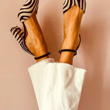 Zebrina™ | Keskmise kontsaga sandaalid, zebra mustriga
