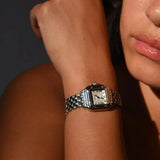 Sara® Calista – Elegantne kleit