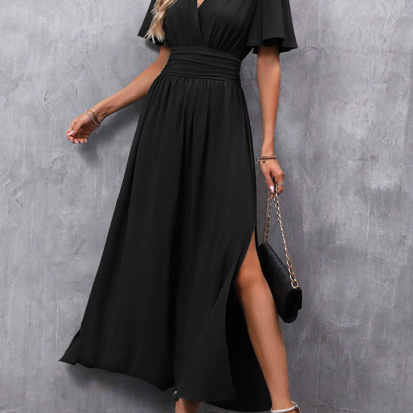 Eterna – Elegantne must maxi kleit