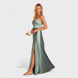 Lucía – Elegantne satäänkleit