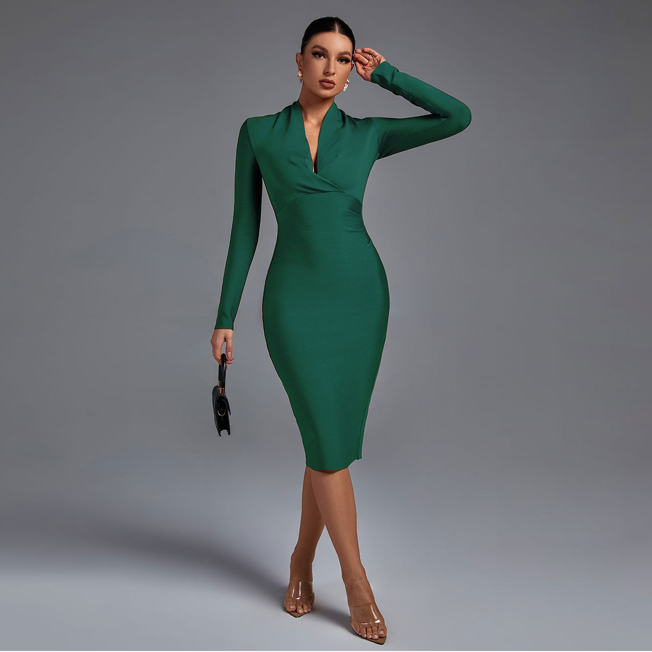 Samara – Elegantne V-kaelusega kleit