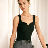 Must – Elegantne V-kaelusega tank-top