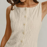Beige – Elegantne nuppudega topp
