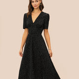 Must V-kaelusega – Elegantne midi kleit